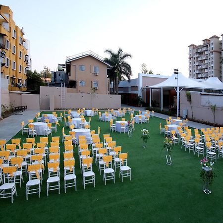 Hotel Haldi Насик Экстерьер фото